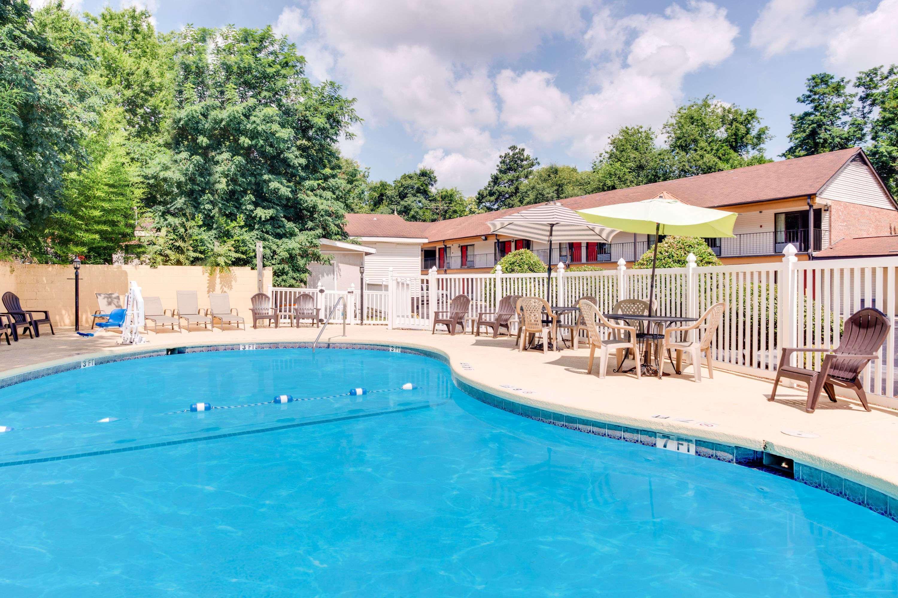 Americas Best Value Inn Ейкен Екстер'єр фото
