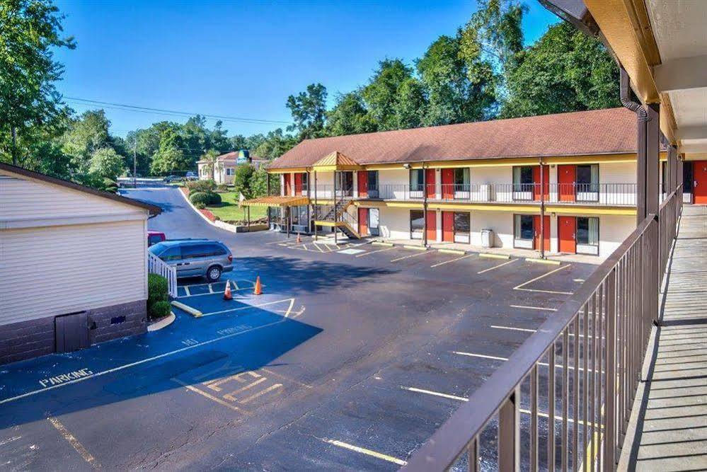 Americas Best Value Inn Ейкен Екстер'єр фото